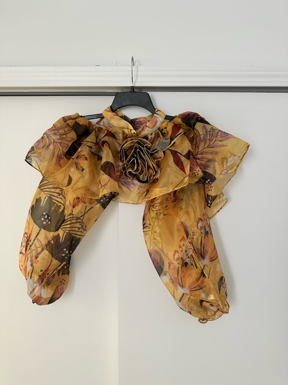 Maeve by Anthropologie Tulle Rosette Sleeves | One Size - Picture 3 of 6